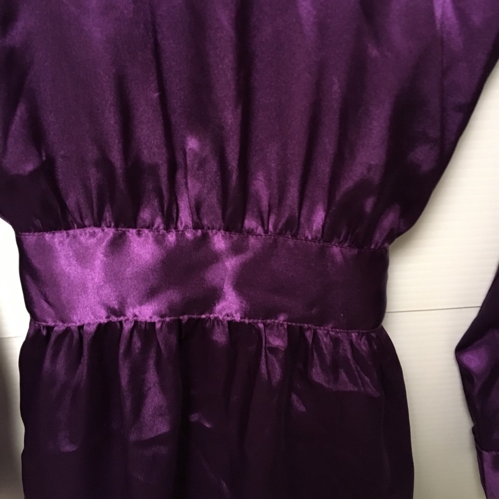 Purple Morgan Taylor Robe - Picture 7 of 8